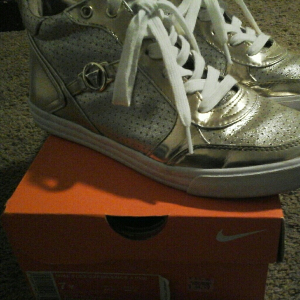 Guess shoes